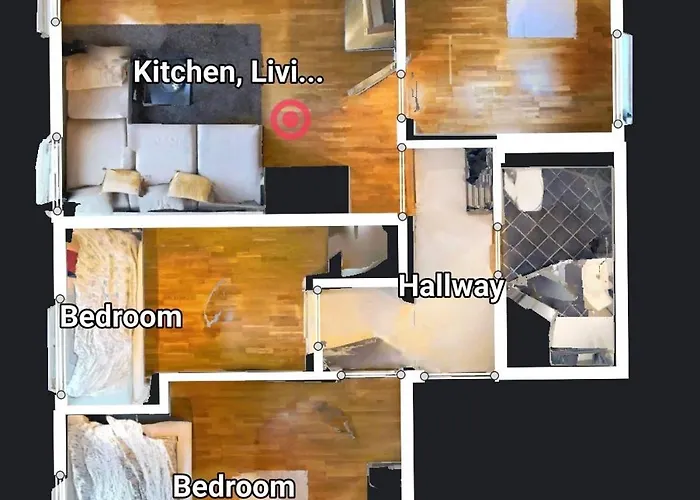 Bright 3-bedroom Near Center Apartment